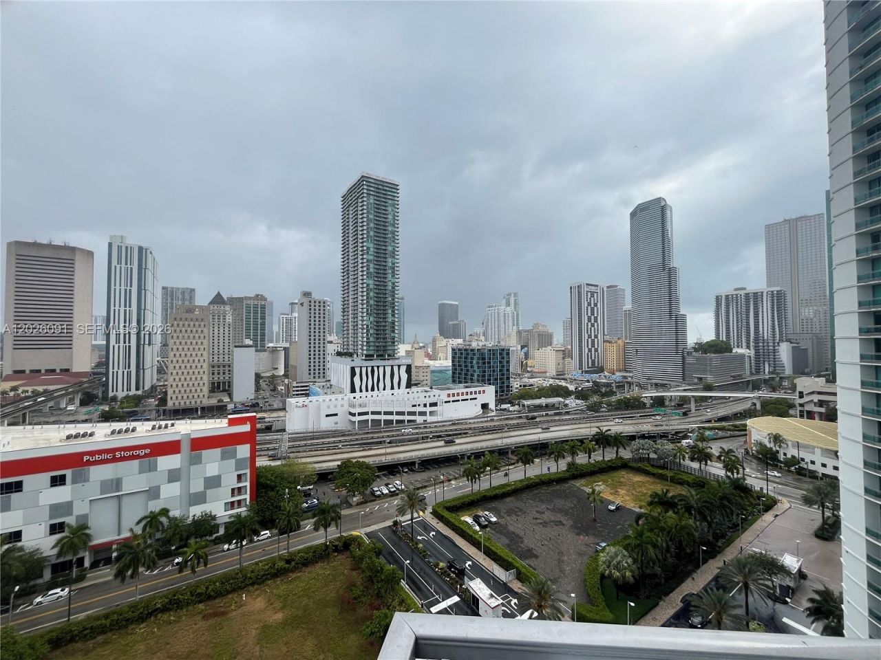 90 SW 3rd St , Unit 1705, Miami, FL 33130 Photo