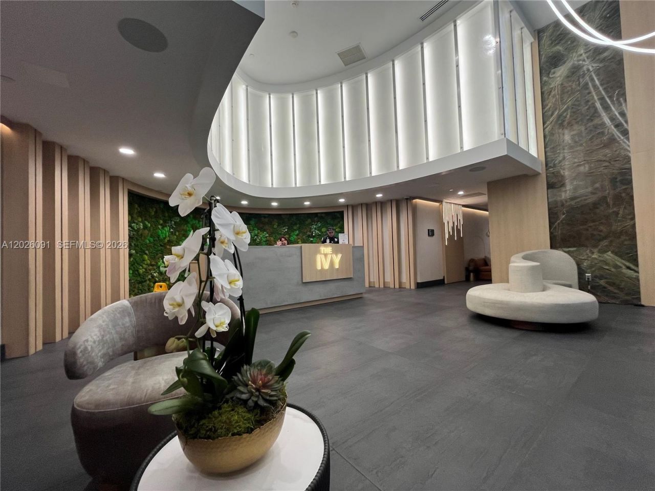 90 SW 3rd St , Unit 1705, Miami, FL 33130 Photo