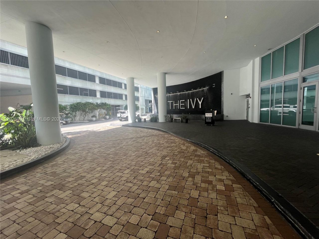 90 SW 3rd St , Unit 1705, Miami, FL 33130 Photo