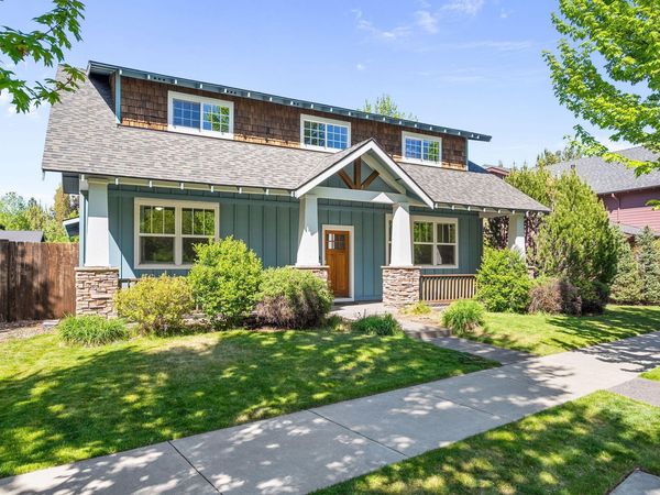20398 Aberdeen Drive, Bend, OR 97702