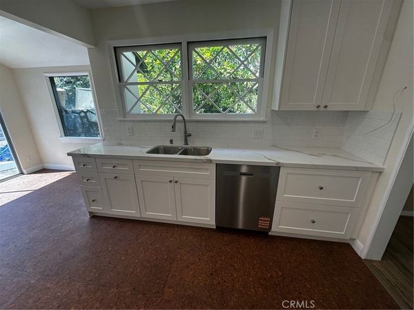 2151 N Altadena, Altadena, CA 91001