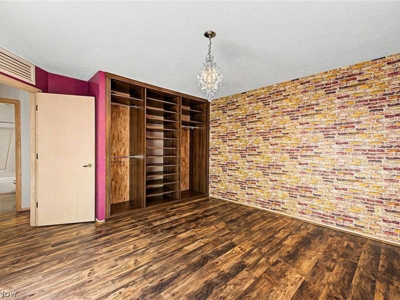 13192 Olympus Way , Strongsville, OH 44149 Photo 17