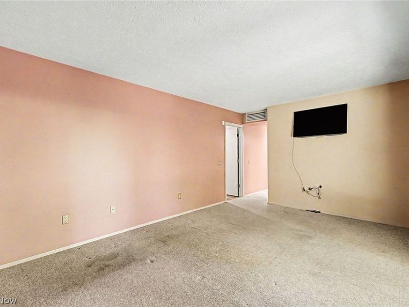 13192 Olympus Way , Strongsville, OH 44149 Photo 22
