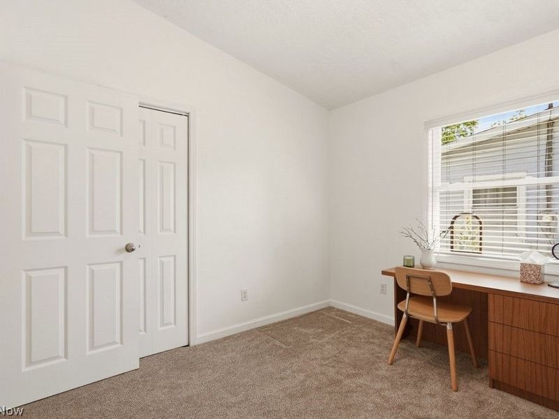 176 Clinton Avenue, Elyria, OH 44035 Photo 25
