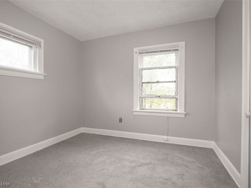 12008 Craven Avenue , Cleveland, OH 44105 Photo 35