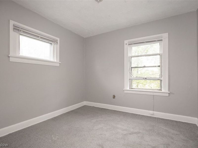 12008 Craven Avenue , Cleveland, OH 44105 Photo 36