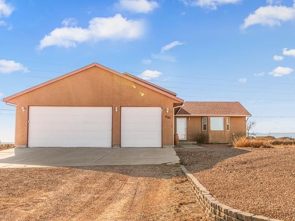 1501 N Gentry Lane, Pueblo West, CO 81007