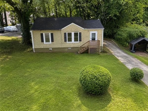 2173 Castlewood Street , East Point, GA 30334