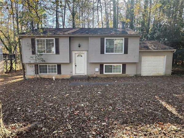 1882 CORDUROY Court , Lithonia, GA 30058