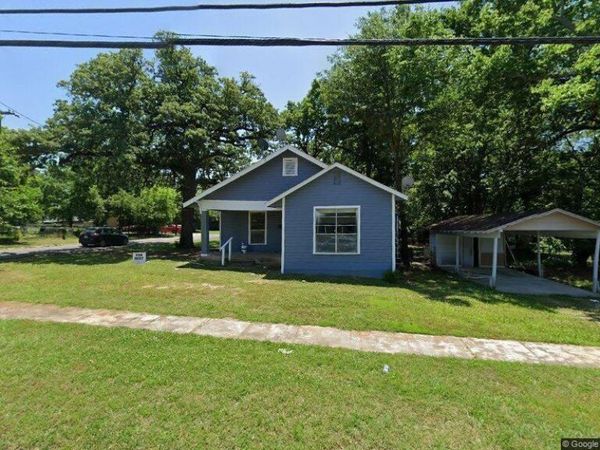 2909 Bonham Street, Unit A, Paris, TX 75460