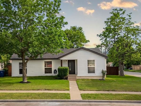 301 Buhler Drive , Garland, TX 75040