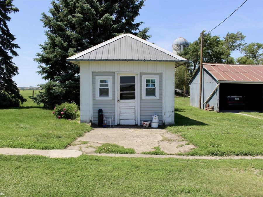 Property Image 8