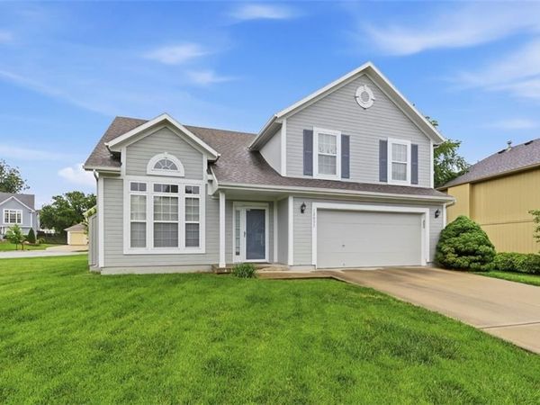 12057 S Troost Street, Olathe, KS 66061