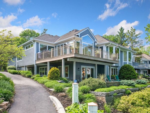 2948 Pelican Point Circle, Mound, MN 55364