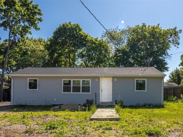 547 Taylor Avenue , Patchogue, NY 11772