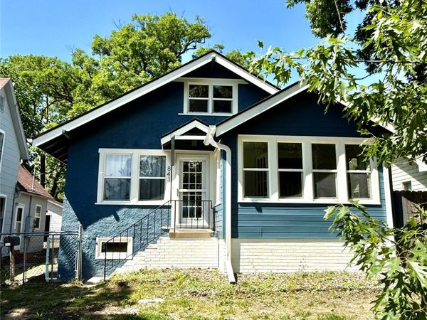 841 Euclid Avenue, Des Moines, IA 50313