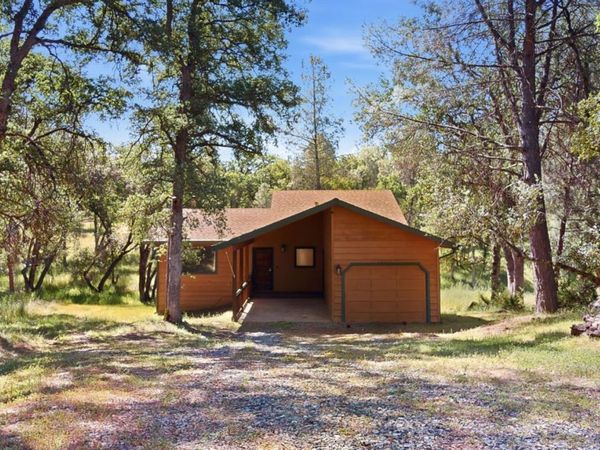 12876 Green Valley Cir, Groveland, CA 95321