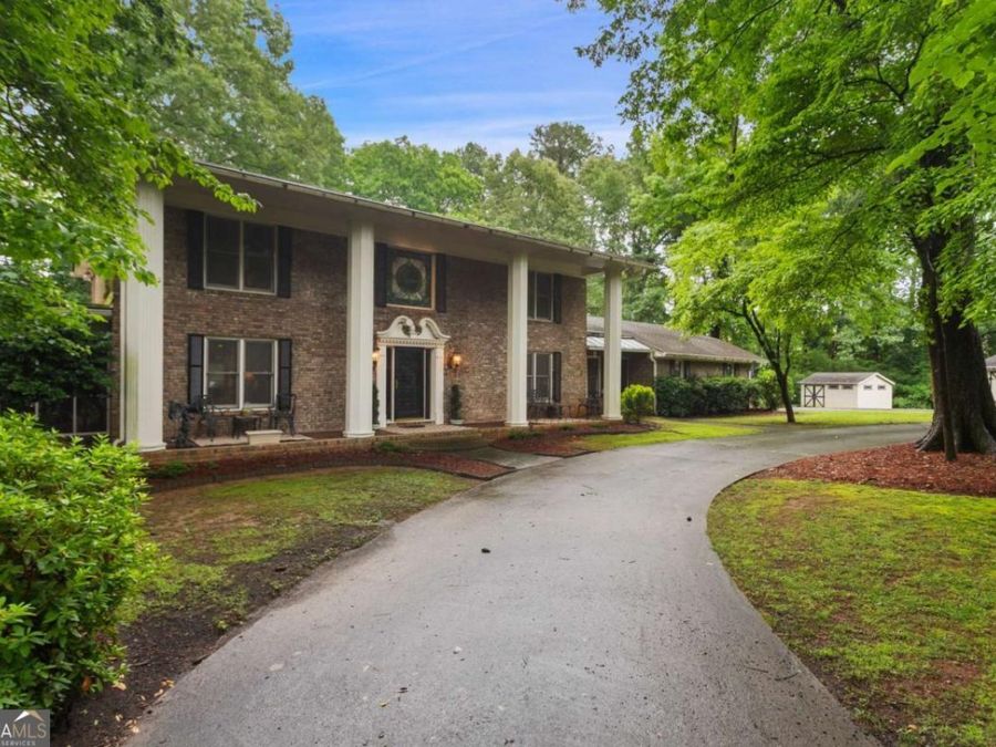 Property Image 4
