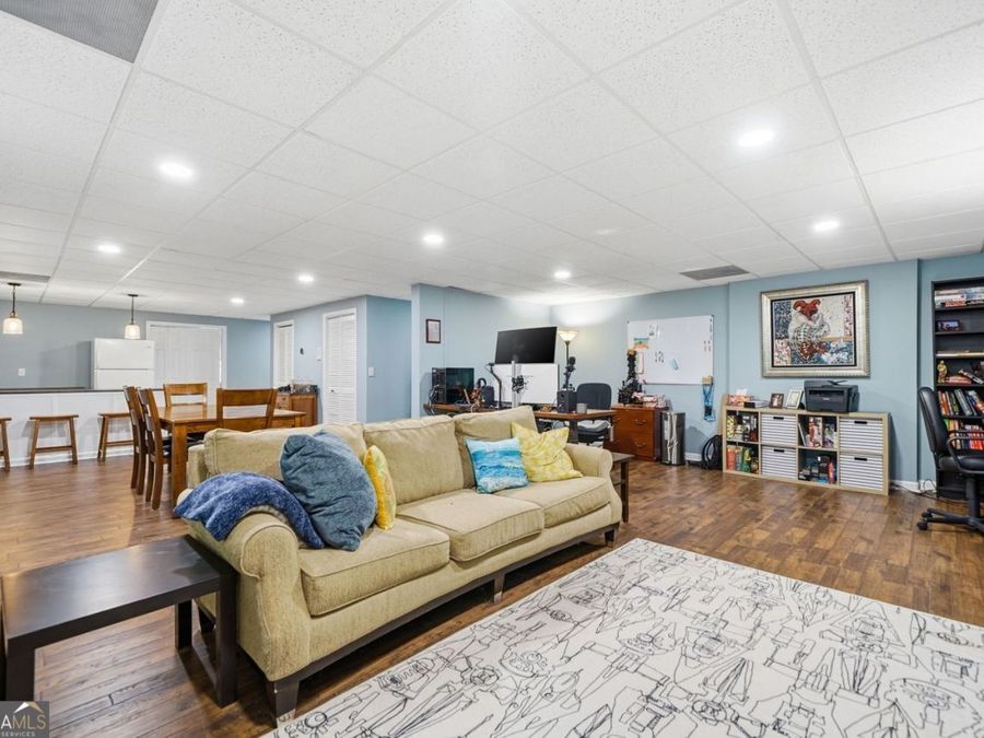 Property Image 43