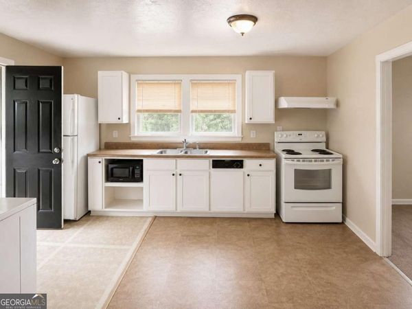 2173 Castlewood Street, East Point, GA 30344
