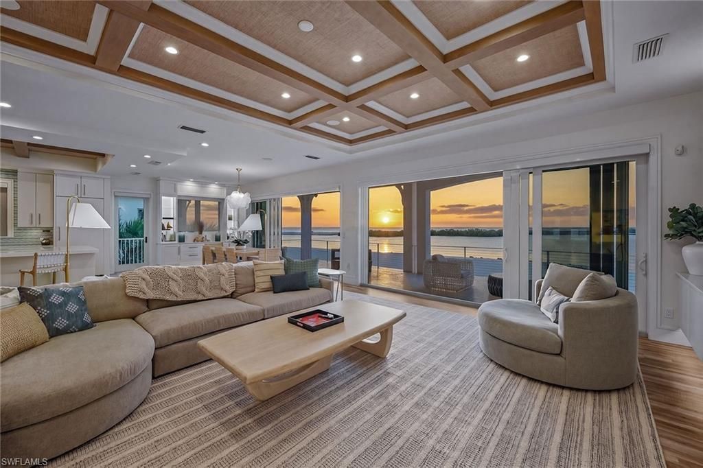 158 S Beach Dr, Marco Island, FL 34145 Photo