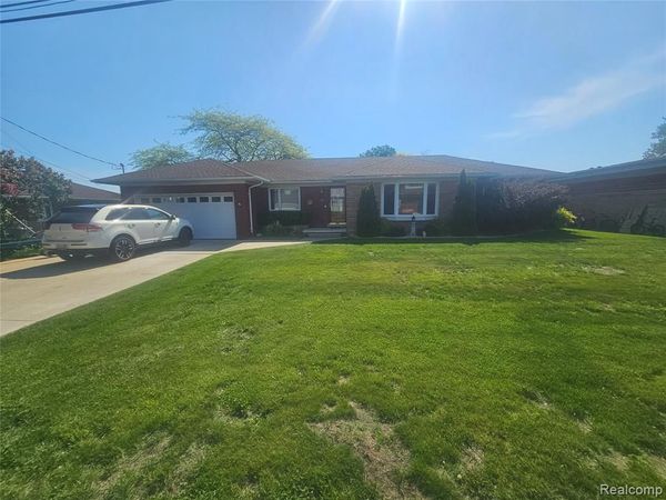 37846 Terra Mar Street , Harrison Twp, MI 48045