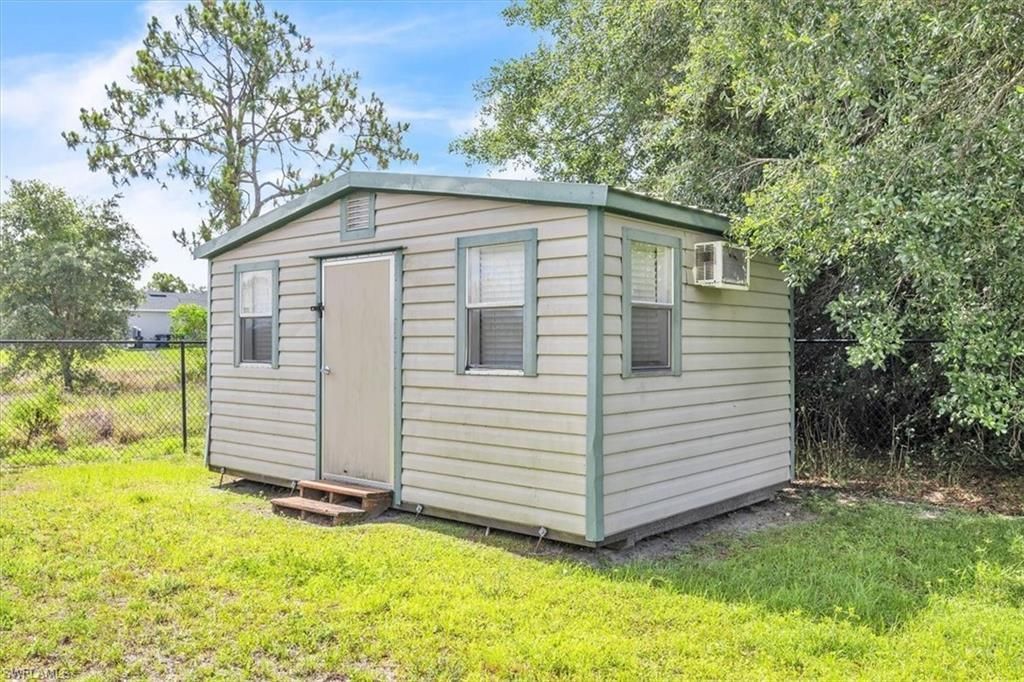 2703 38th St Sw, Lehigh Acres, FL 33976 Photo