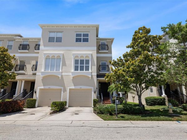 1171 VENETIAN HARBOR DRIVE NE, ST PETERSBURG, FL 33702