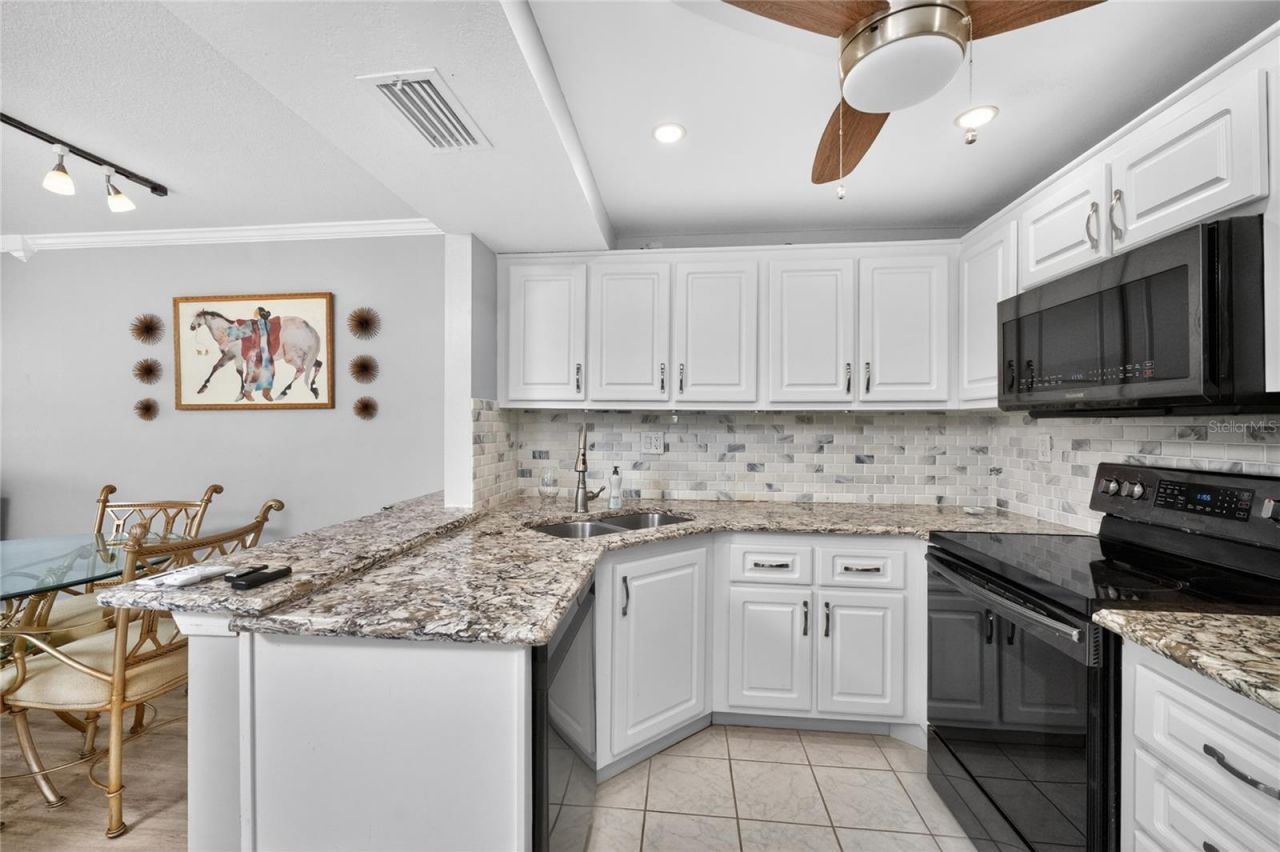 25188 Marion Avenue, Unit B103, Punta Gorda, FL 33950 Photo