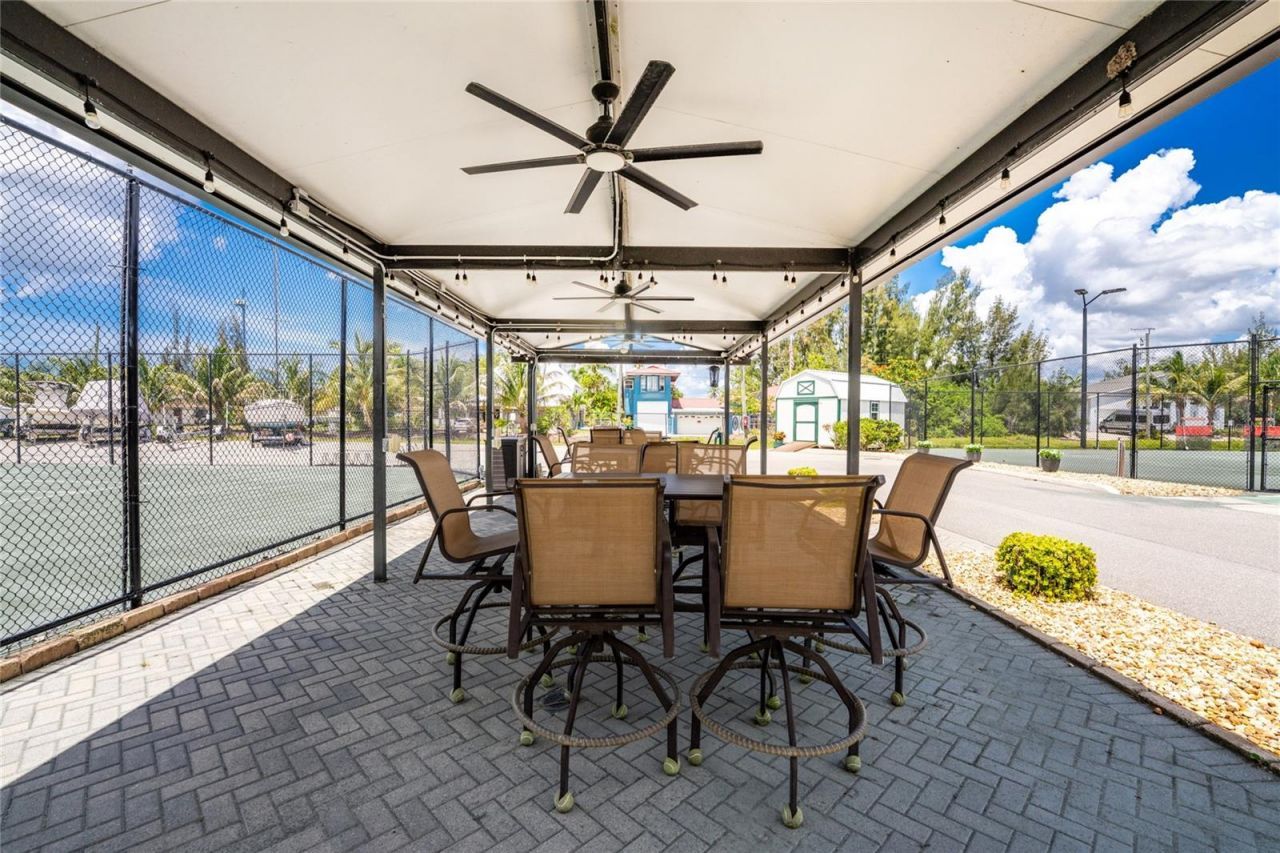 25188 Marion Avenue, Unit B103, Punta Gorda, FL 33950 Photo