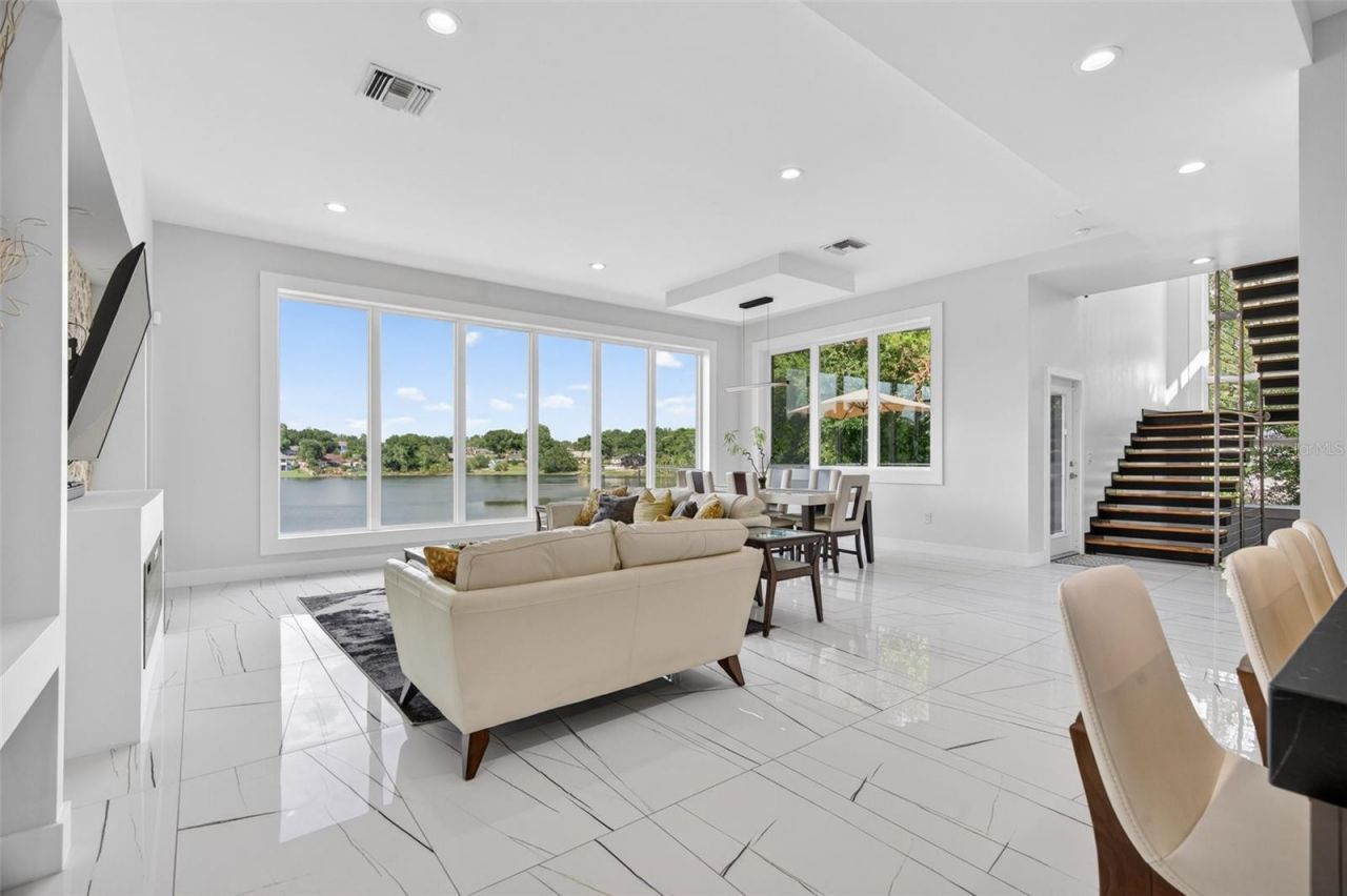 3059 S Lakeshore Court, Eustis, FL 32726 Photo