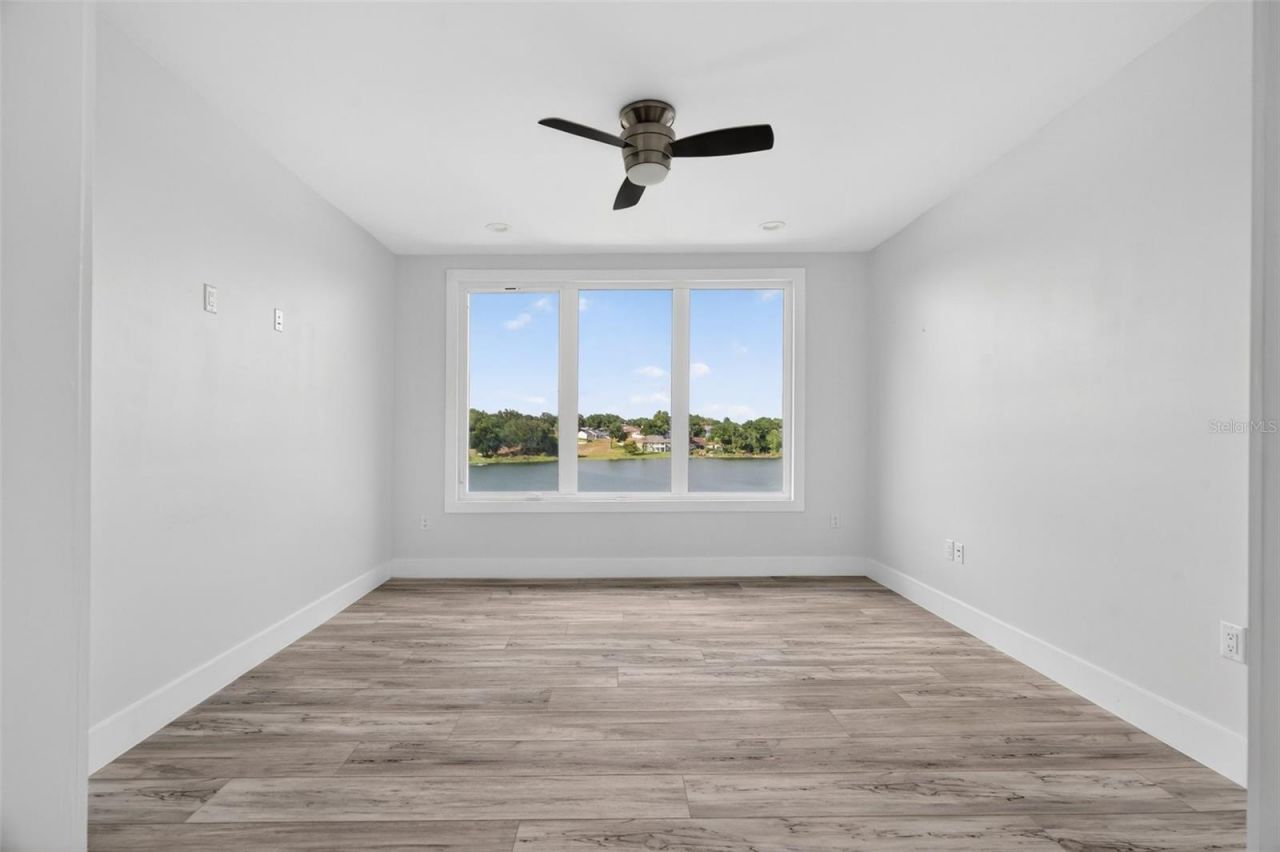 3059 S Lakeshore Court, Eustis, FL 32726 Photo