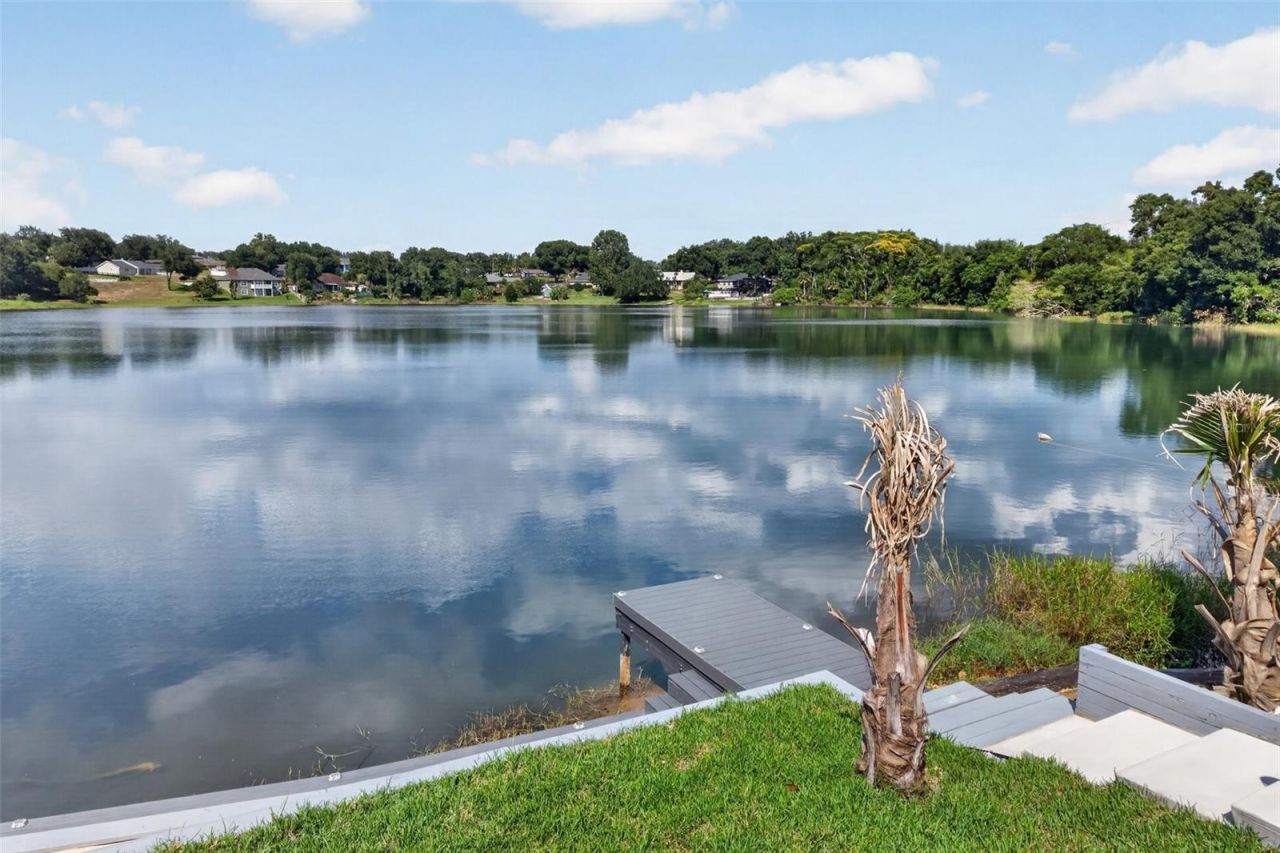 3059 S Lakeshore Court, Eustis, FL 32726 Photo