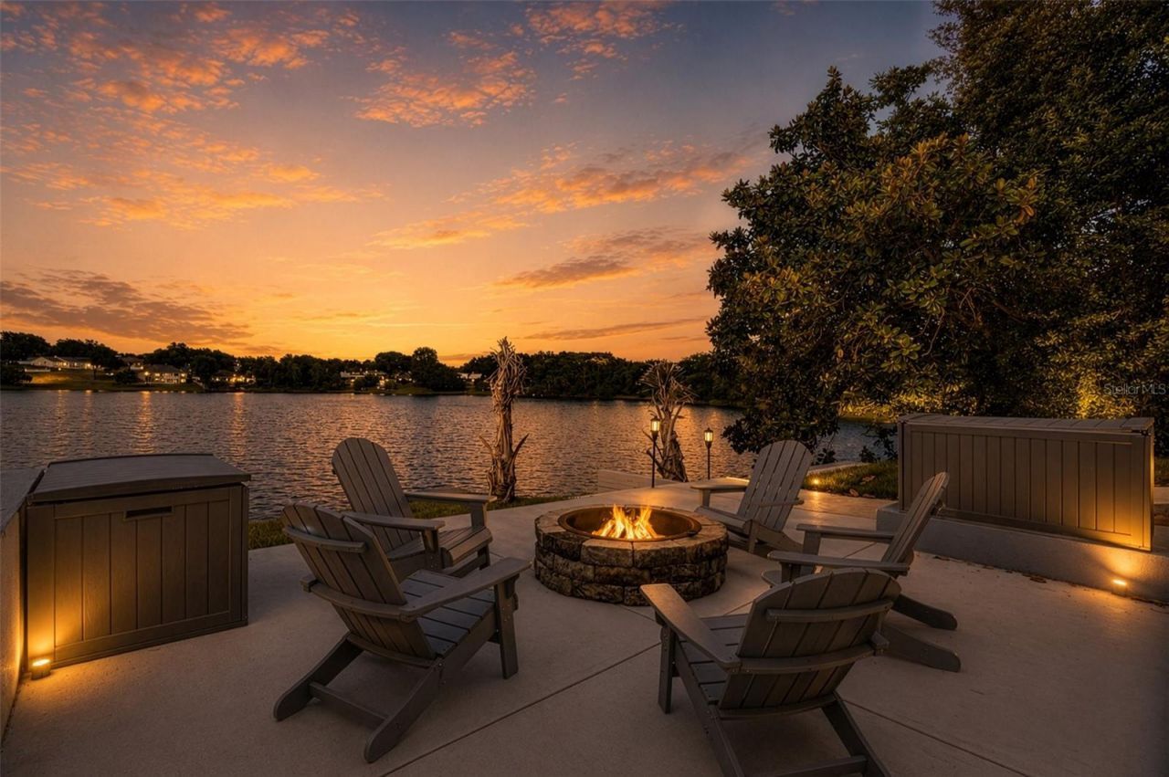 3059 S Lakeshore Court, Eustis, FL 32726 Photo