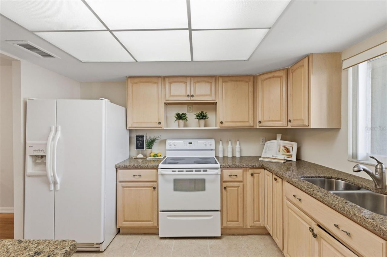 3500 Lake Bayshore Drive, Unit K 101, Bradenton, FL 34205 Photo