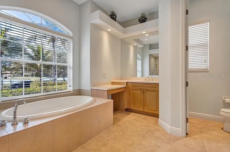 1704 Amberwynd Circle W, Palmetto, FL 34221 Photo