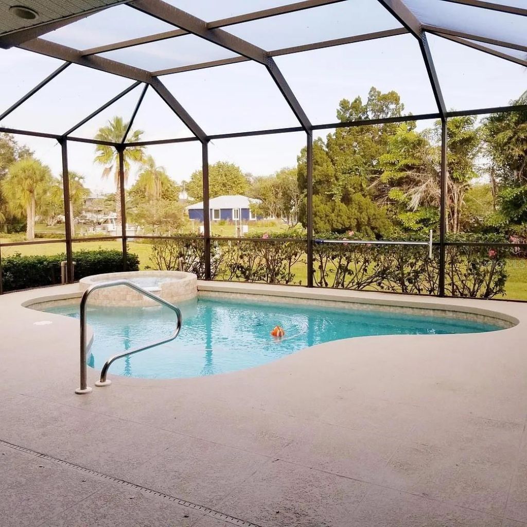 1704 Amberwynd Circle W, Palmetto, FL 34221 Photo