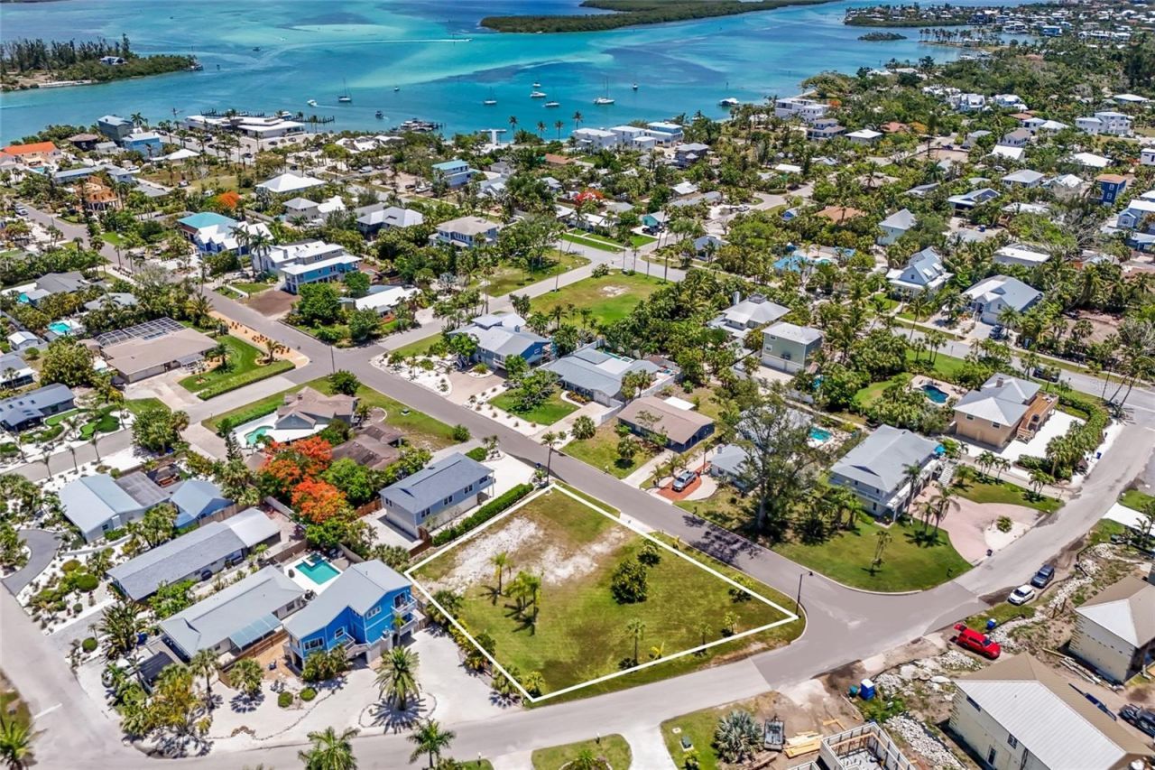 591 Russell Street , Longboat Key, FL 34228 Photo