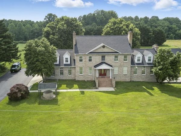 75 W BAY FRONT ROAD , LOTHIAN, MD 20711