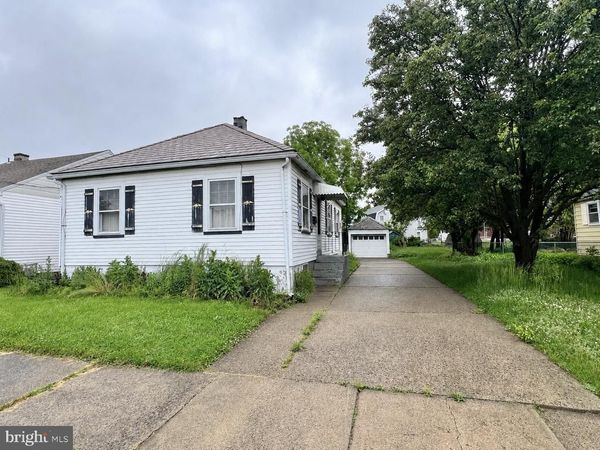 830 MILLER STREET , EASTON, PA 18042