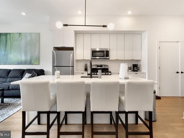 630 FEDERAL STREET , Unit 201, PHILADELPHIA, PA 19147