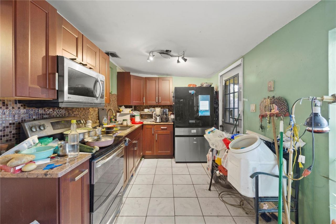 1975 SW 41st Ave, Fort Lauderdale, FL 33317 Photo