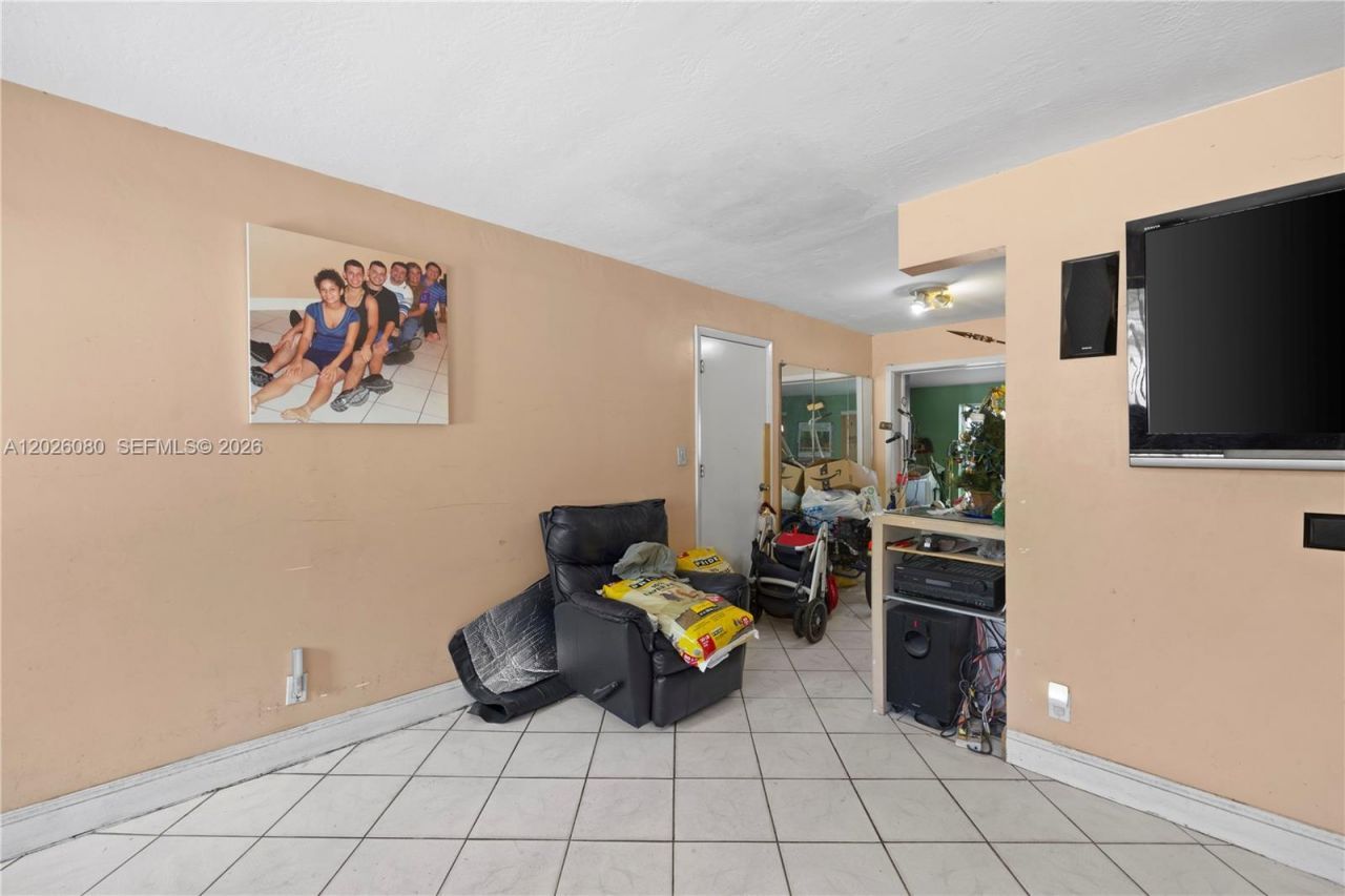 1975 SW 41st Ave, Fort Lauderdale, FL 33317 Photo
