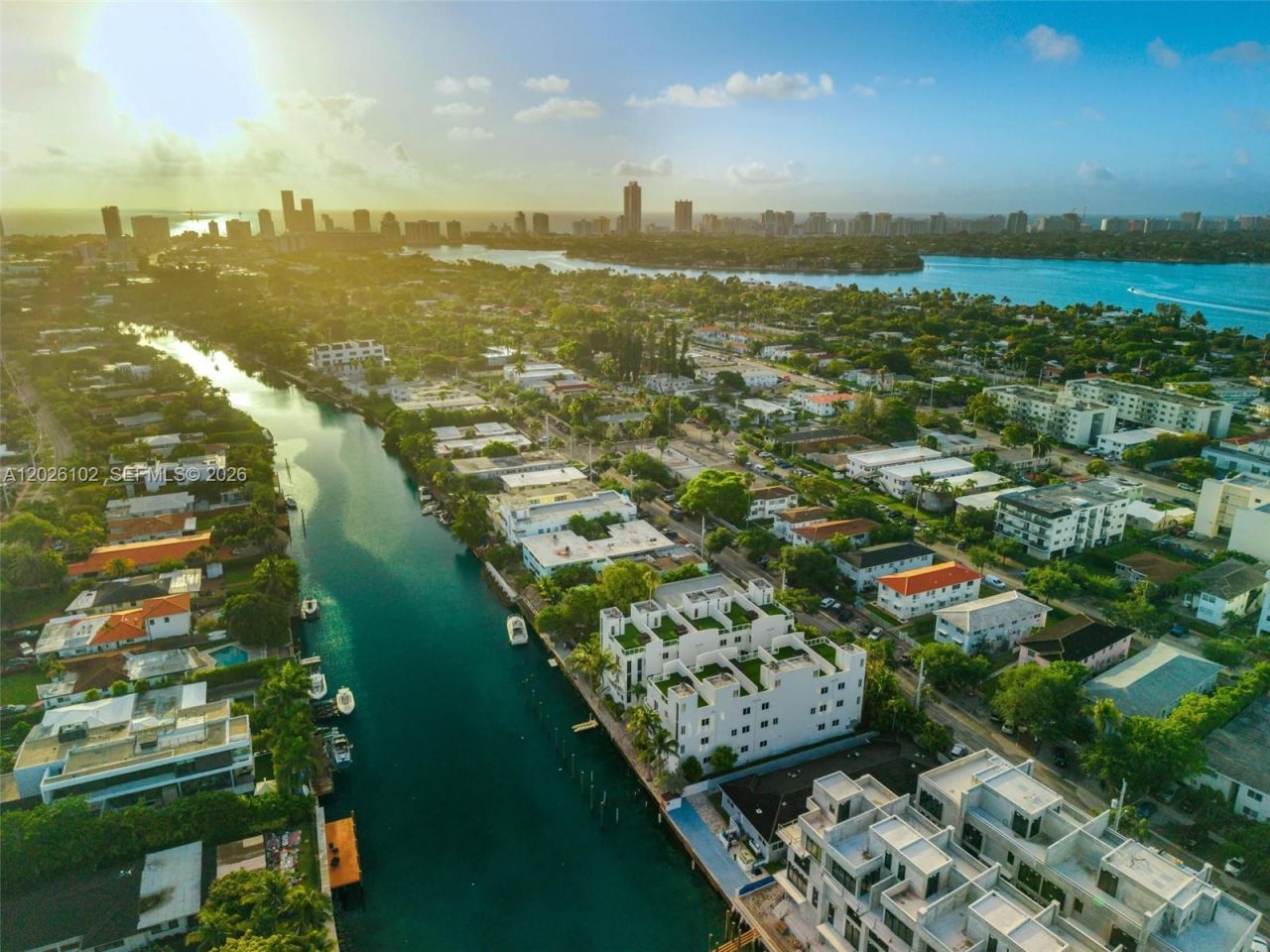 1975 Calais Dr, Unit 5, Miami Beach, FL 33141 Photo
