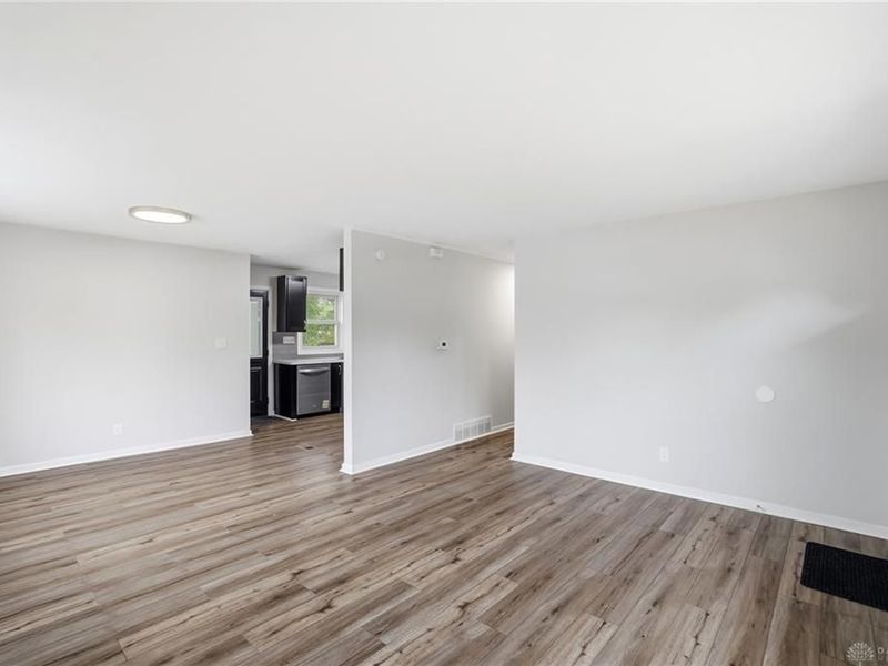 1584 Edendale Road, Dayton, OH 45432 Photo 10