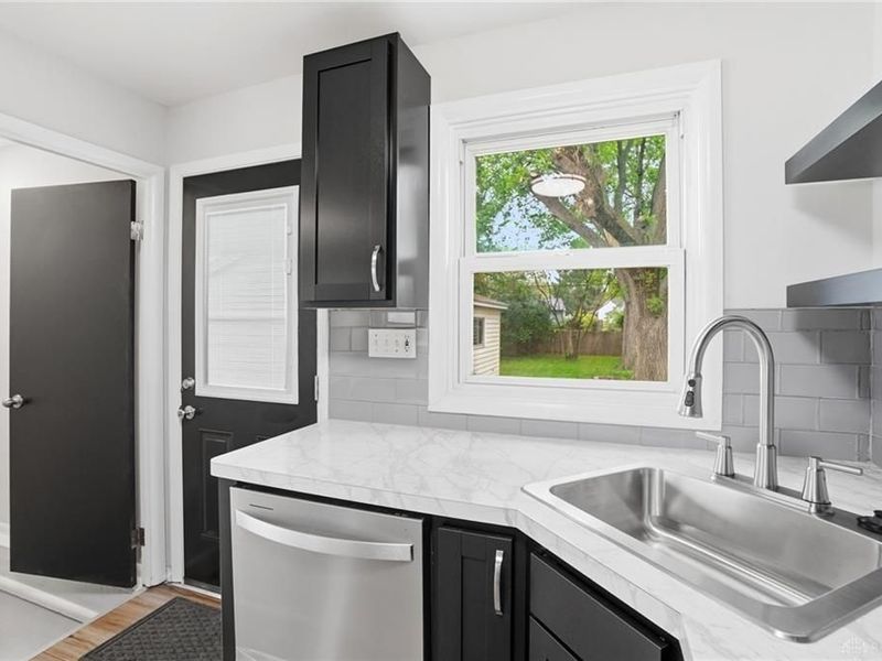 1584 Edendale Road, Dayton, OH 45432 Photo 18