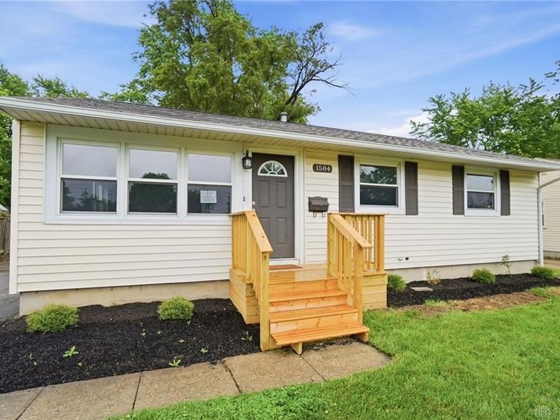 1584 Edendale Road, Dayton, OH 45432 Photo 3