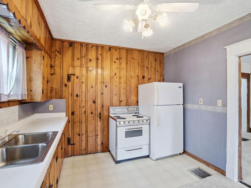 6 Sunset, Middletown, OH 45042 Photo 22