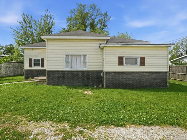 105 W 36th Street, Marion, IN 46953