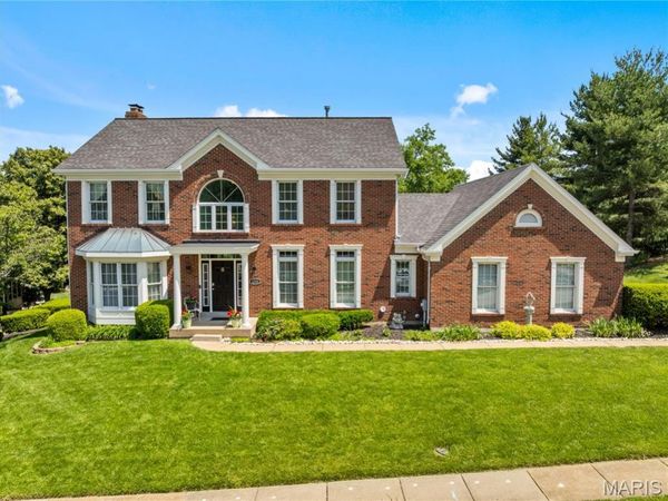 2320 Wellington Estates Drive , Chesterfield, MO 63017